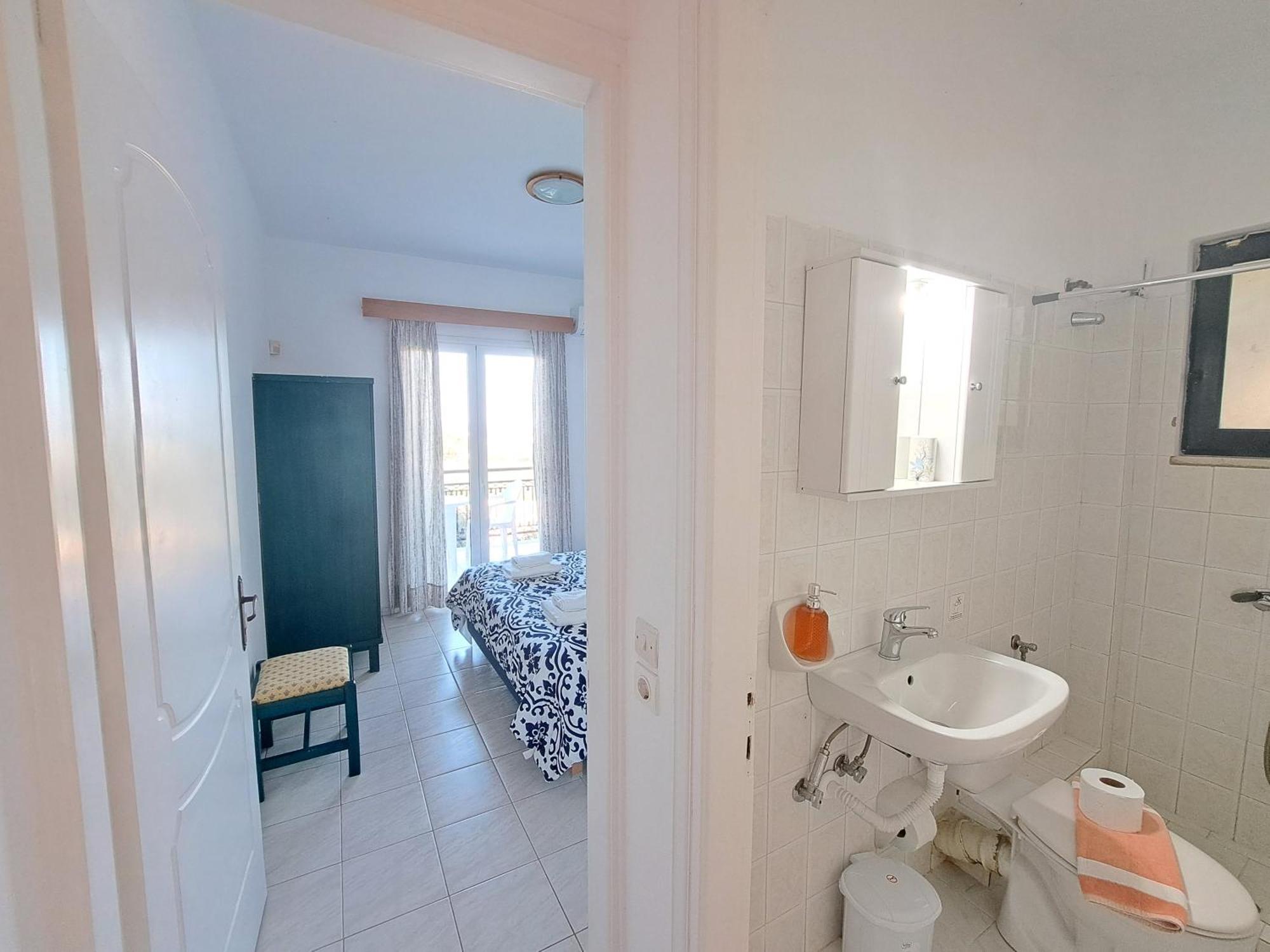 Apartment Natural Blue Almiros Beach